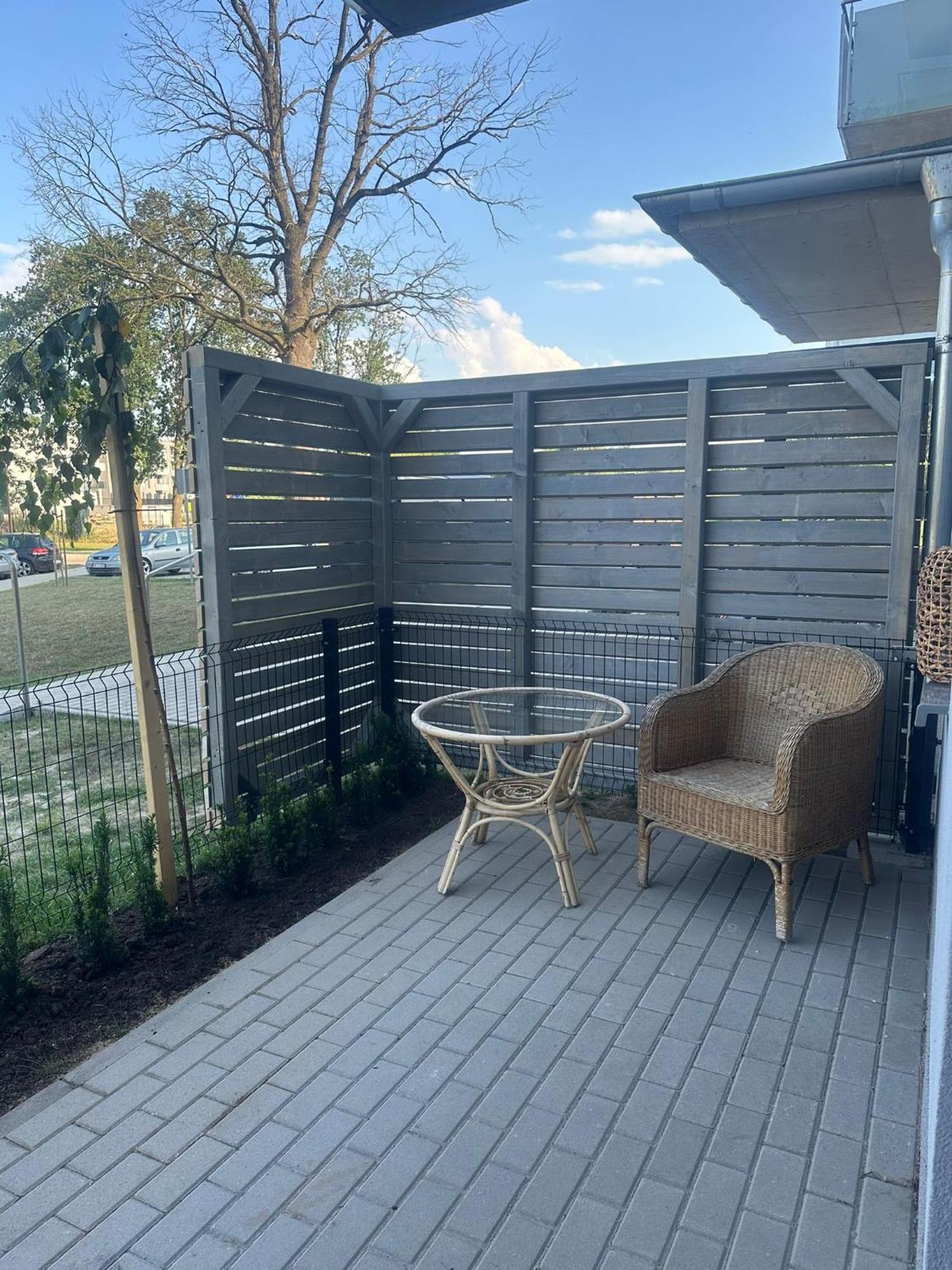 Apartament 8 Z Ogrodkiem I Prywatna Sauna, Rowery, Spacery W Dolinie Baryczy - 5D Apartamenty Milicz Buitenkant foto