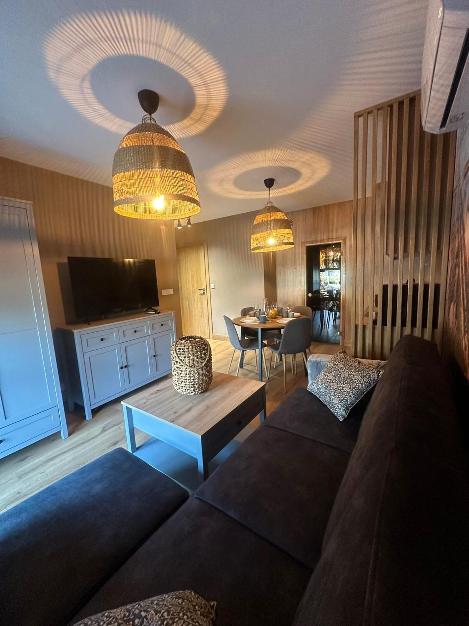 Apartament 8 Z Ogrodkiem I Prywatna Sauna, Rowery, Spacery W Dolinie Baryczy - 5D Apartamenty Milicz Buitenkant foto
